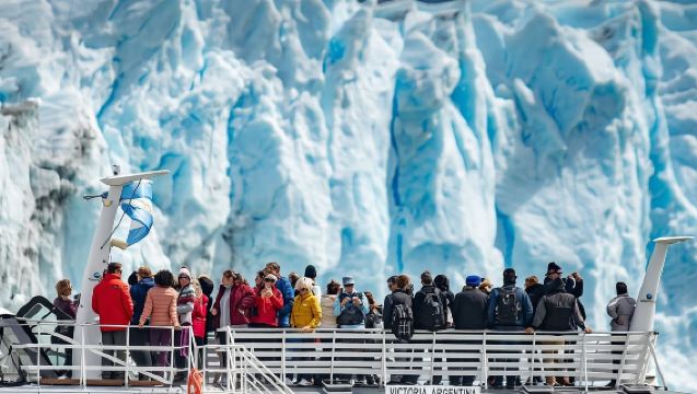 Tour giornaliero al Ghiacciaio Perito Moreno con navigazione opzionale