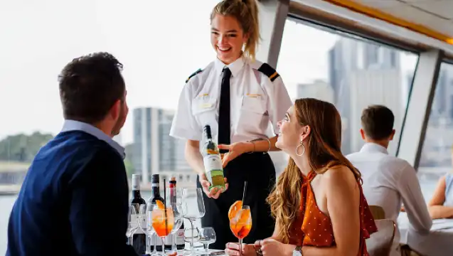 悉尼情人港達令港遊船日遊【可選午餐茶飲/升級靠窗/CaptainCook庫克船長號Clearview玻璃頂Magisitic遊船】