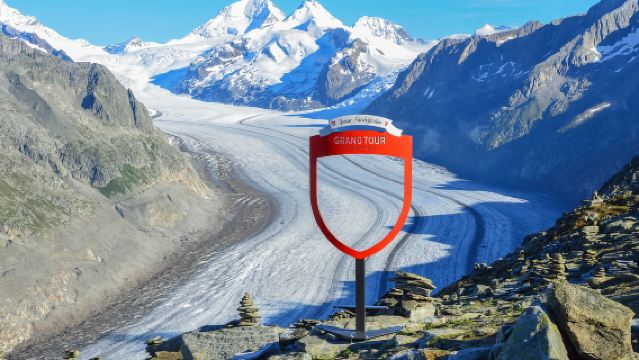 Aletsch Glacier: Round-trip Cable Car Ticket to Eggishorn