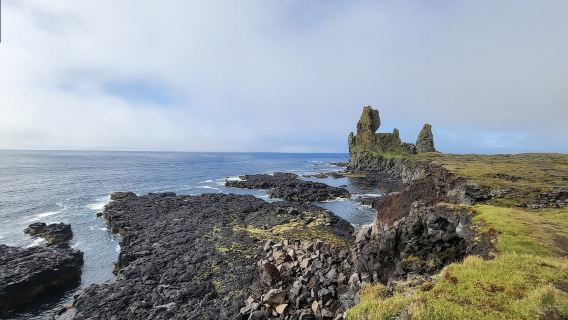 冰島雷克雅未克-斯奈山冰蓋阿爾納斯塔皮【中文專車-悅享旅途】