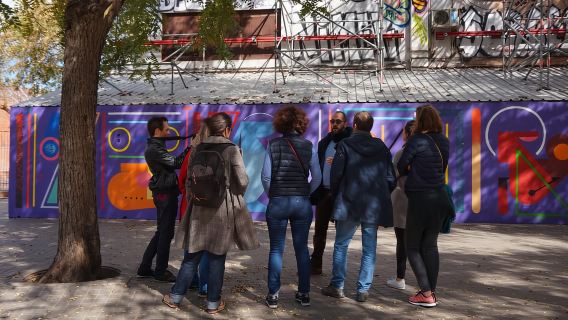 Barcelona: Recorrido a pie por el arte callejero y el grafiti del Raval