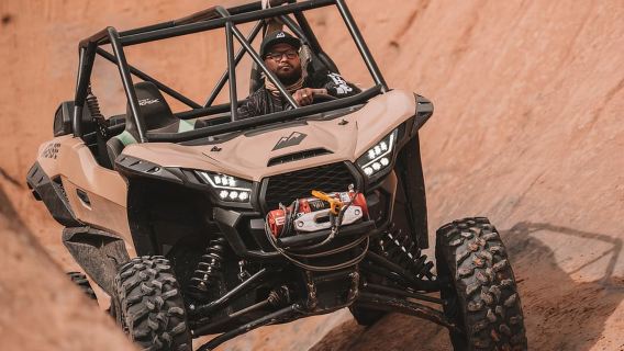 ทัวร์ขับรถ UTV 3.5 ชั่วโมงกับ HELL'S REVENGE และ FINS & THINGS You