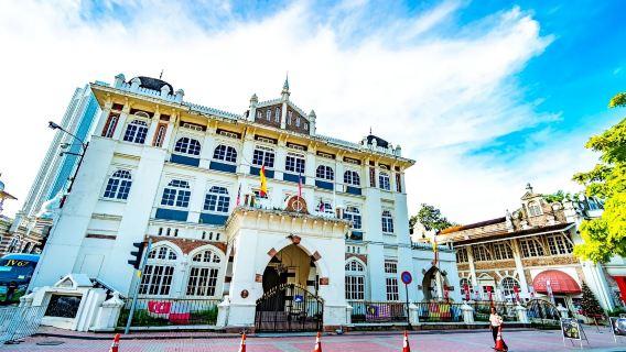 馬來西亞新山｜ 旅遊陪同翻譯｜ 展會陪同翻譯｜ 商務洽談｜ 接機｜ 地接（可私人定制）