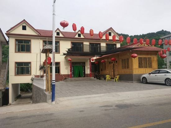 Others 4, Hongshun Farmhouse, Tianshui