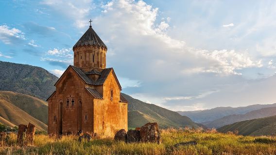 Hin- und Rückfahrt Jerewan: Holvilap, Areni-1-Höhlen, Noravank-Kloster