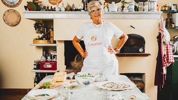 Dining Experience and Cooking Show at a Cesarina's Home in Genoa