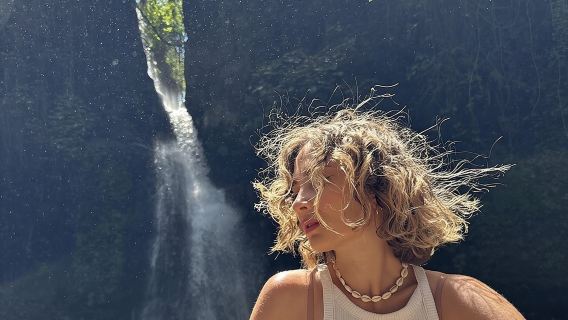 Tour delle cascate nascoste di Arusha, del villaggio e del caffè (tutto compreso)