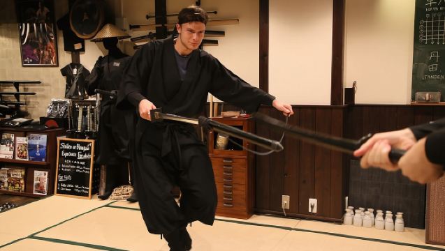 Ninja-Kurs: 2 Stunden Praxisunterricht von einem japanischen Meister in Kyoto - Mittel