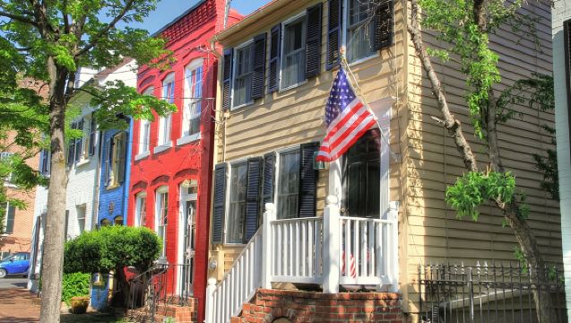 Mount Vernon Guided Estate Tour plus Old Town Alexandria from DC