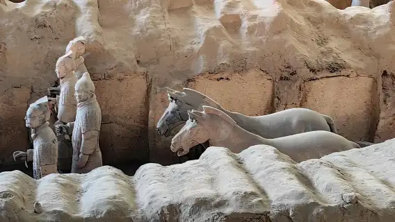 Trip to the Terracotta Army Museum by CITS x Zanbus