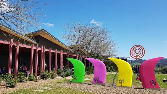 From Melbourne: Redwoods Forest & Yarra Valley Wine Tour