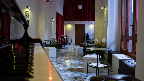 Naples: Traditional Neapolitan Music Concert