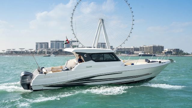 36 Ft Yacht- Storm (Priohub)