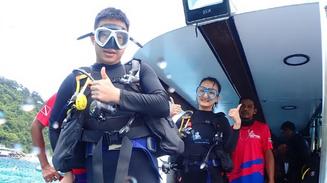 泰國布吉皇帝島+小皇帝島體驗潛水水肺潛水1天【大小皇帝島｜新手0基礎深潛｜專業船潛｜中/英文專業教練】