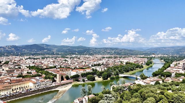 佛羅倫薩中央市場+聖洛倫佐大教堂+喬託鐘樓包車一日遊