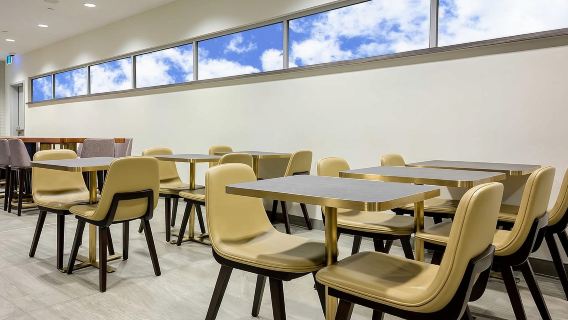 Plaza Premium Lounge at T1 US Transborder - Ticket