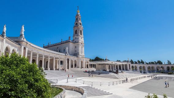 Tour per piccoli gruppi di Fatima Batalha Nazaré Óbidos da Lisbona