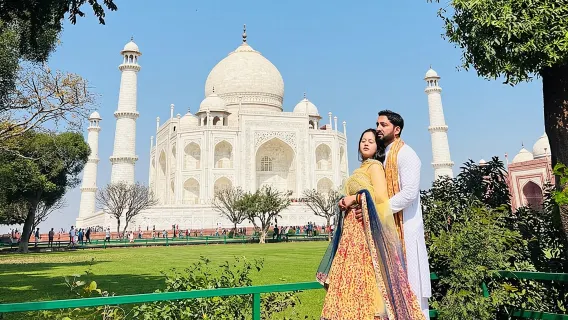 Taj Mahal Day Tour from Delhi by Superfast Train - TOP RATED TOUR