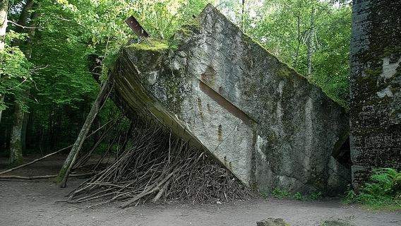 Wolf's Lair and St. Lipka Private Tour from Gdansk