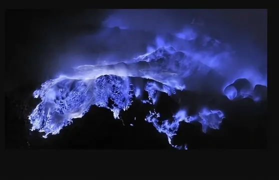 印度尼西亞+布羅莫火山+伊真火山@