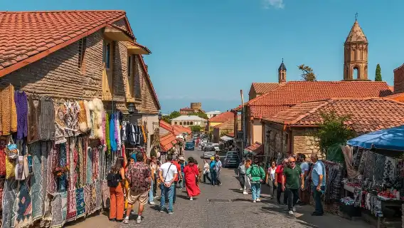 ทัวร์ 1 วัน แห่งจินตนาการในคาเคติ: เมืองโบราณซิกนากี + การชิมไวน์ + ขนมหวานทำมือ