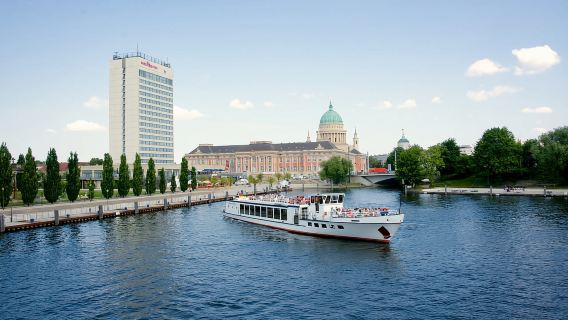 Potsdam: Visita al palacio en barco