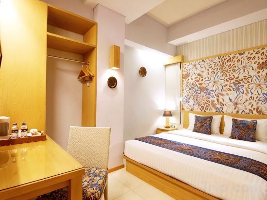 Rhadana Hotel Room Type - Business King Room