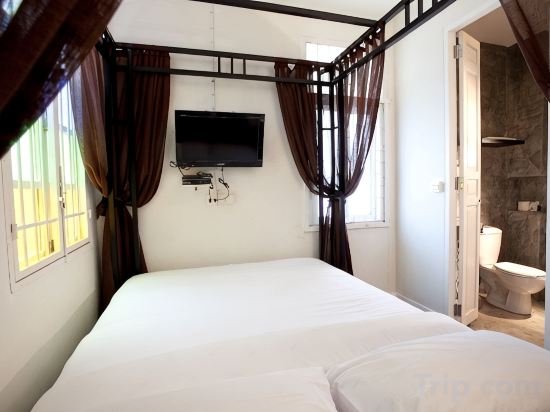 99 OLDTOWN BOUTIQUE GUESTHOUSE Room Type - Standard Queen Room