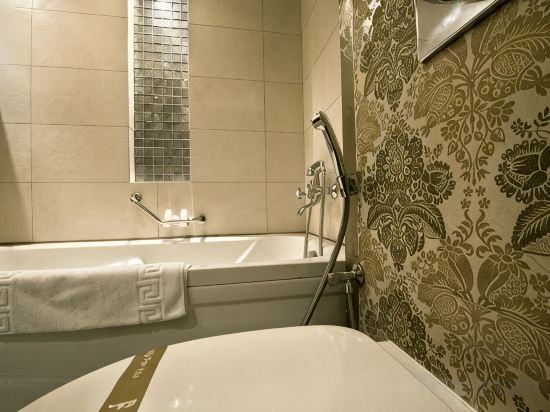Al Waha Palace Hotel Room Type - Junior Suite
