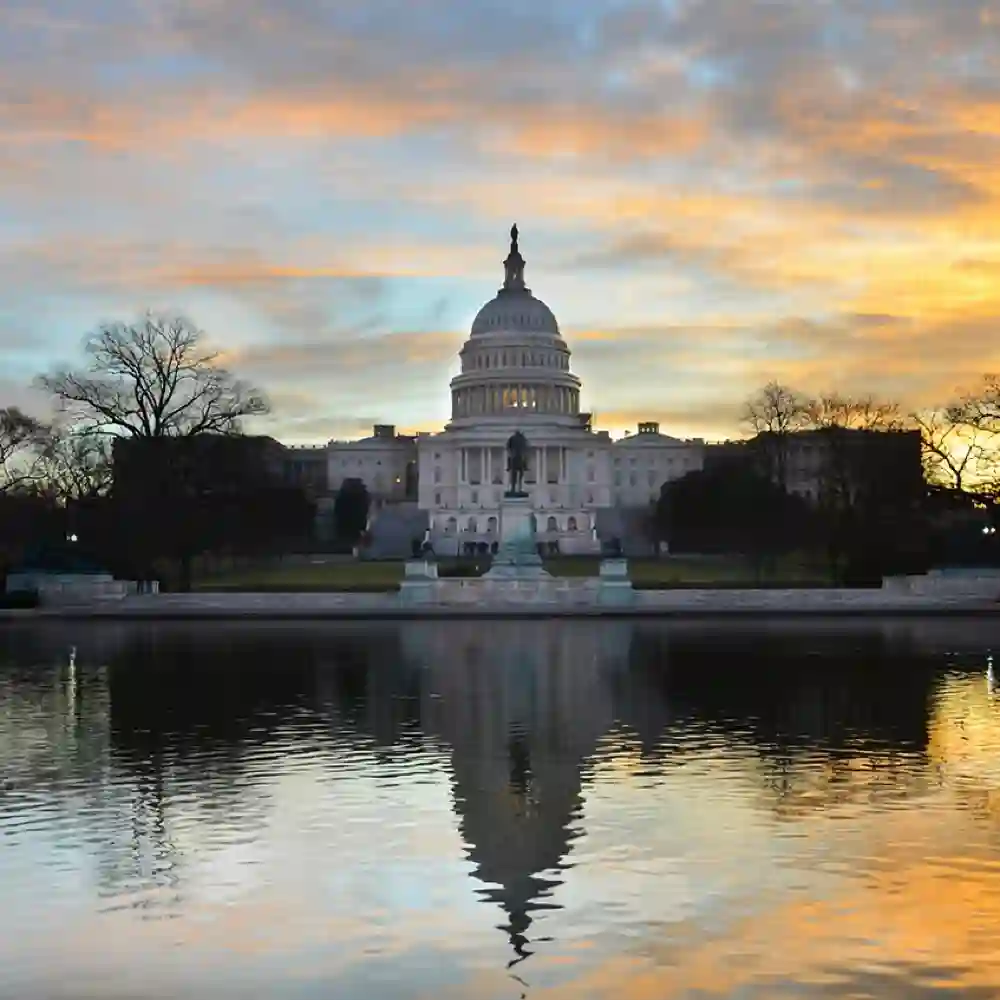 ワシントンD.C. アメリカ ワンデーツアー【特区のランドマーク巡り