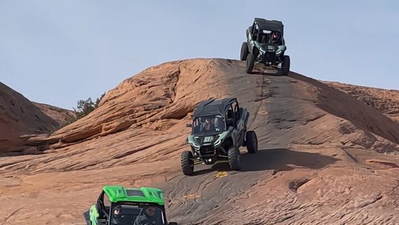 ทัวร์ออฟโรด U-Drive Hell's Revenge 4x4 ที่ดีที่สุดจากโมอับ