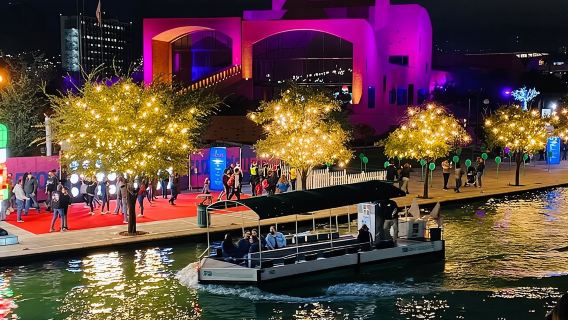 ทัวร์ที่ดีที่สุดในมอนเตร์เรย์ + ไกด์ + การเดินทาง + ปาเซโอซานตาลูเซีย