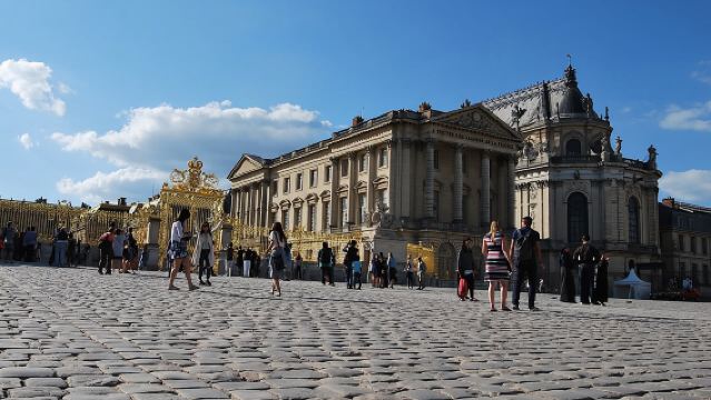 Visita Guidata in Piccolo Gruppo a Versailles con Guida Locale