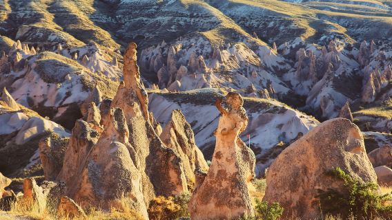 Excursión de día completo en grupo pequeño a Capadocia: mezcla roja y verde