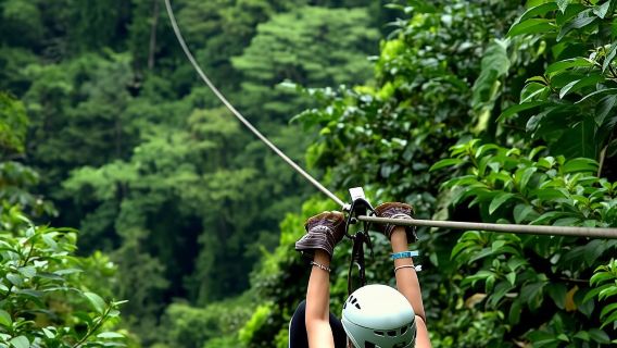 Medellín: Aventura en tirolesa de 4 horas