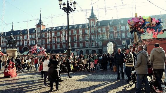 Madrid: Weihnachtsmarkt auf der Plaza Mayor und Stadtrundgang