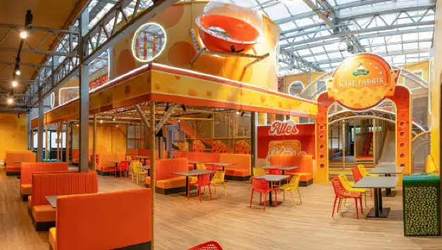 Berlin: Holland-Park day ticket