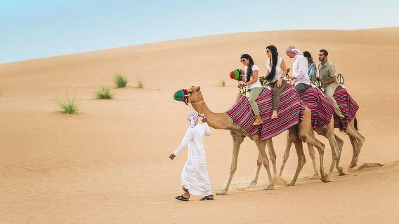 Avventura nel deserto di Dubai - Safari tra le dune rosse arabe con escursione notturna nel deserto