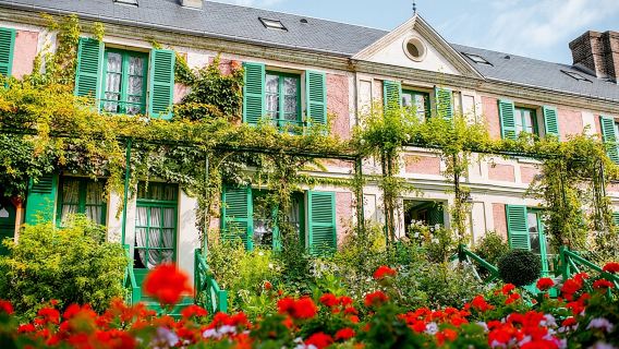Tagesausflug von Paris nach Giverny, Monets Haus und Schloss Versailles