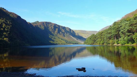 ทัวร์แบบมีไกด์นำเที่ยวเต็มวันจากดับลินไปยังเกลนดาโลห์ วิคโลว์ และคิลเคนนี