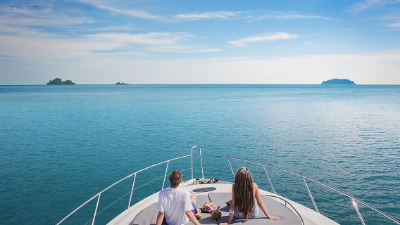 Cancun Private Luxury Yacht Charter