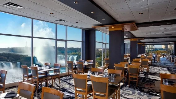 Niagara Falls one-day tour from Toronto, Canada (Including Boat Ride, Tour and Lunch)