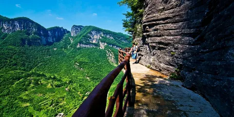 『旅行團』恩施鹿院坪一日遊純玩 可升級小團