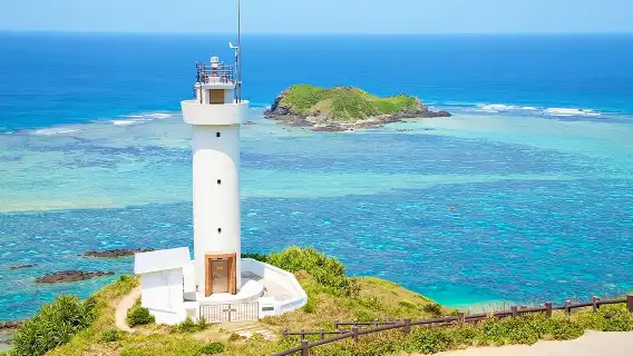 沖繩南部一日遊|世界文化王國+知念岬+瀨長島+系滿海鮮市場