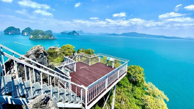 ท่องเกาะฮงด้วยเรือสปีดโบ๊ทจากกระบี่