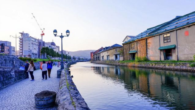 日本小樽運河-青之洞窟-小樽天狗山【北海道中文專車】