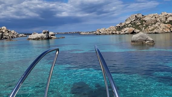 Porto-Vecchio : Excursion en Bateau aux Lavezzi, Grottes & Bonifacio