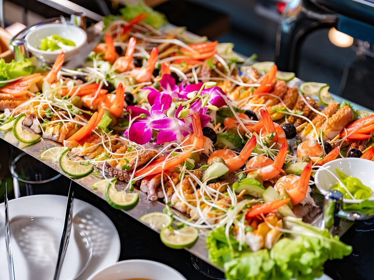 Ha Long 5-Star Cruise (Safe & Comfortable Big-Small Group)