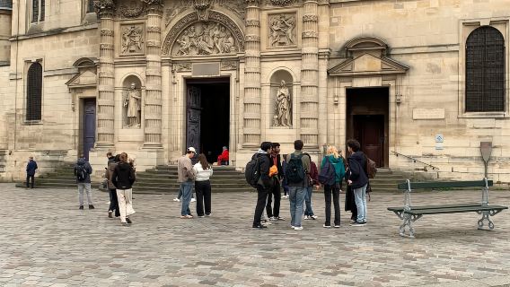 Paris: Jalan-jalan Terpandu di Luar Katedral Notre-Dame dan Kawasan Latin