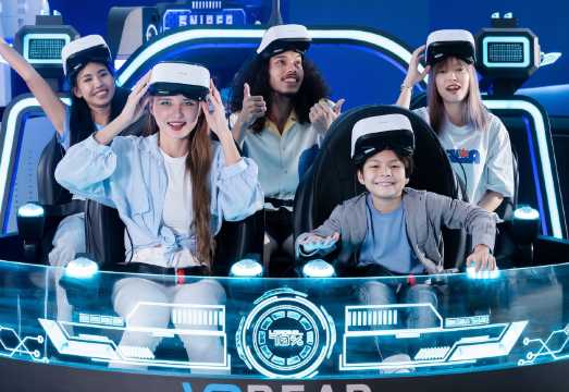 VRBear Immersive VR Experiences at Emsphere